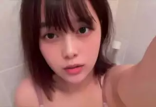 Selfie masturbation Its not just men who get horny during adolescence, girls get horny too...